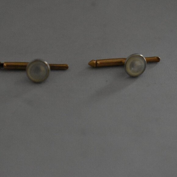 Pair of Vintage 14K Yellow Gold Shirt Studs with Mother of Pearl - Picture 3 of 9